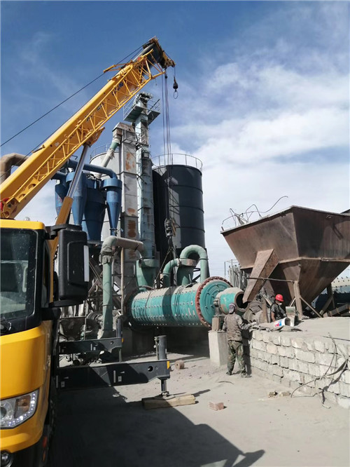 林州市设备搬运等各类工程项目中，吊车起着关键作用